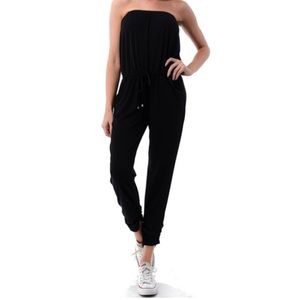 Ariella Black Strapless Jumpsuit Size Small WITH TAGS